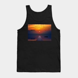 MISTY MORNING SUNRISE DESIGN Tank Top